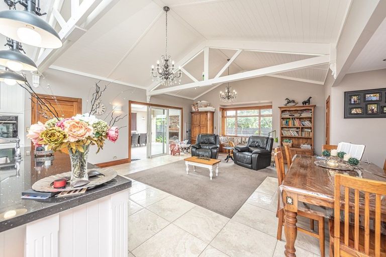 Photo of property in 40 Caius Avenue, Gonville, Whanganui, 4501