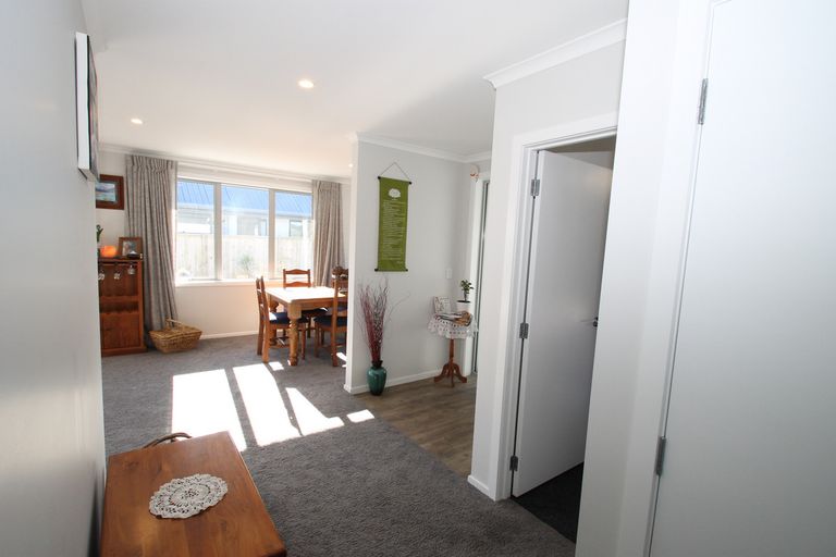 Photo of property in 107 Wingatui Road, Mosgiel, 9024