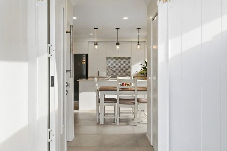 Photo of property in 14 Toi Place, Papamoa, 3118