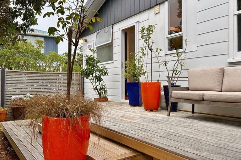 Photo of property in 31 Rodney Avenue, Te Horo Beach, Otaki, 5581