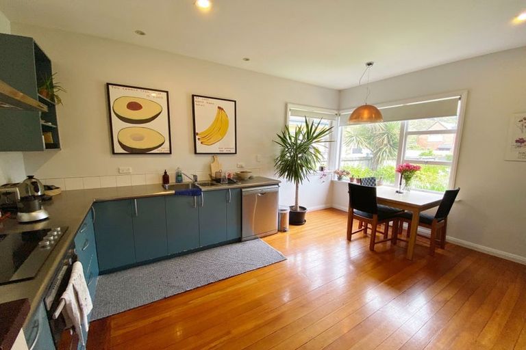 Photo of property in 25 Stoke Street, Sumner, Christchurch, 8081