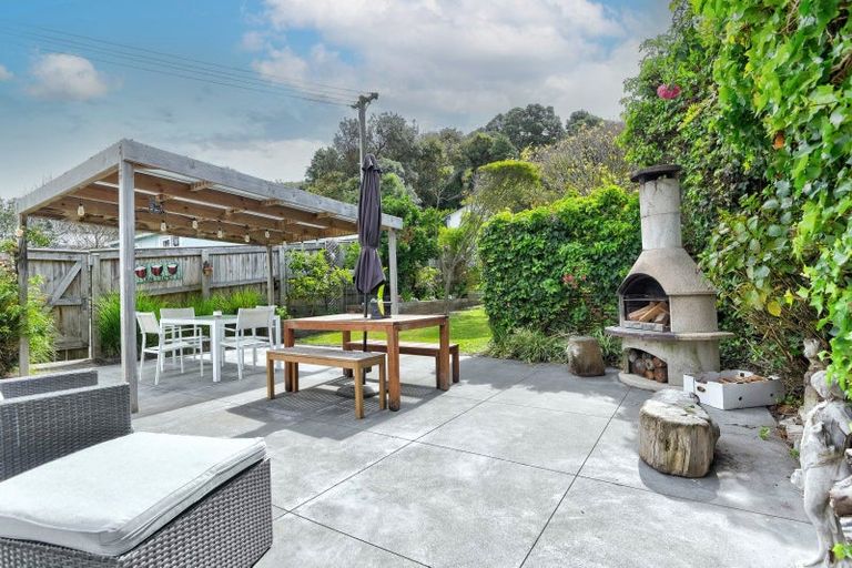 Photo of property in 35 Mowhanau Drive, Kai Iwi, Whanganui, 4574