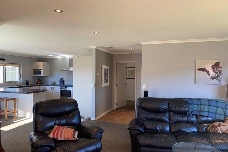 Photo of property in 59 Frye Crescent, Albert Town, Wanaka, 9305