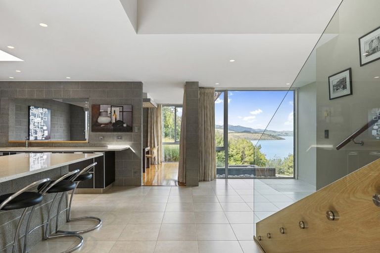Photo of property in 56 Governors Bay Road, Cass Bay, Lyttelton, 8971