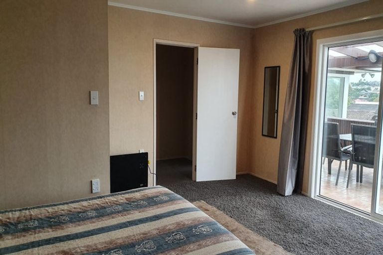 Photo of property in 36 Jade Avenue, Pakuranga Heights, Auckland, 2010