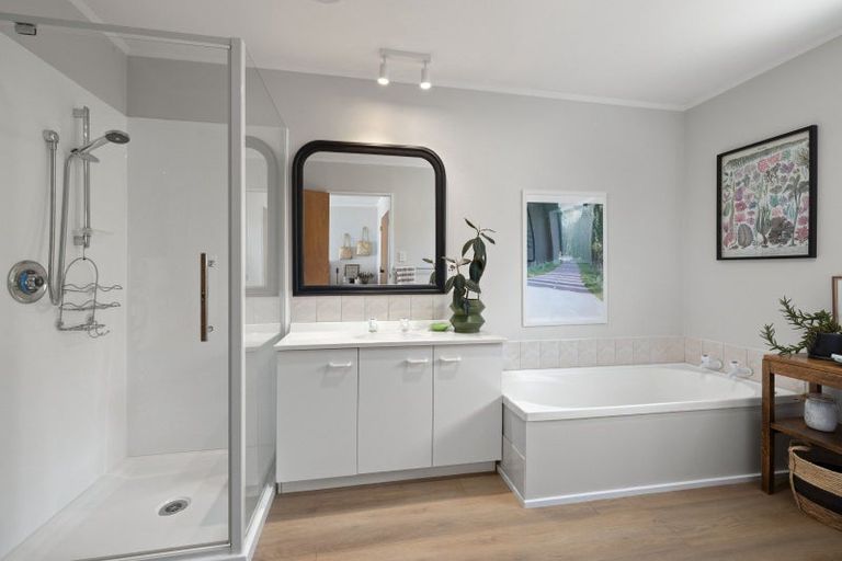 Photo of property in 19 Palm Parade, Riversdale Beach, Masterton, 5872