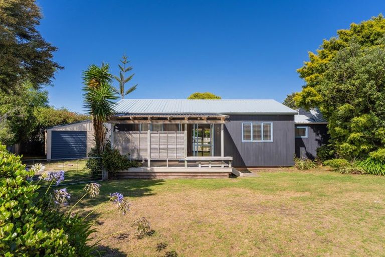Photo of property in 113 Manuka Place, Matarangi, Whitianga, 3592