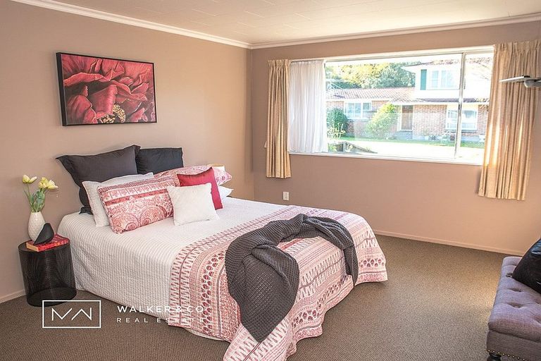 Photo of property in 5 Flavia Grove, Clouston Park, Upper Hutt, 5018
