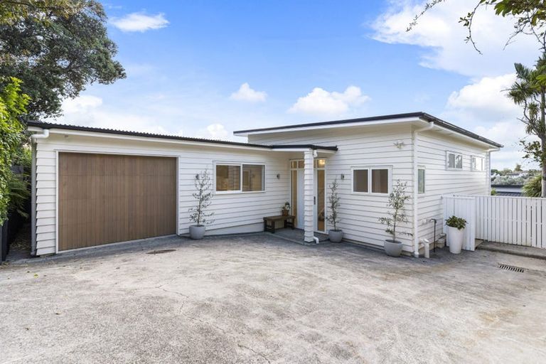 Photo of property in 2/46 Aramoana Avenue, Devonport, Auckland, 0624