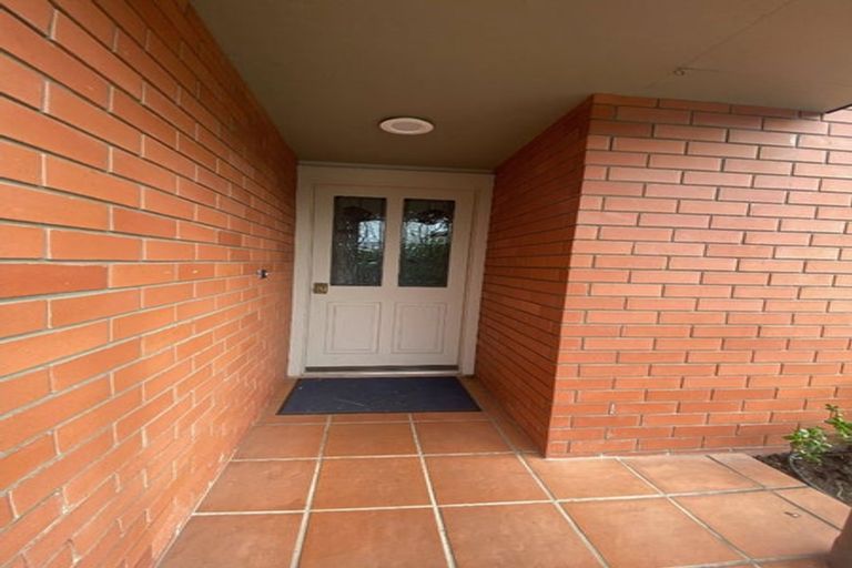 Photo of property in 2/11c Rudleigh Avenue, Upper Riccarton, Christchurch, 8041