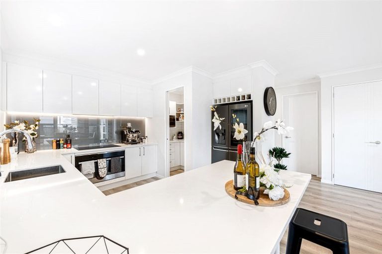 Photo of property in 32 Koropa Road, Flat Bush, Auckland, 2019