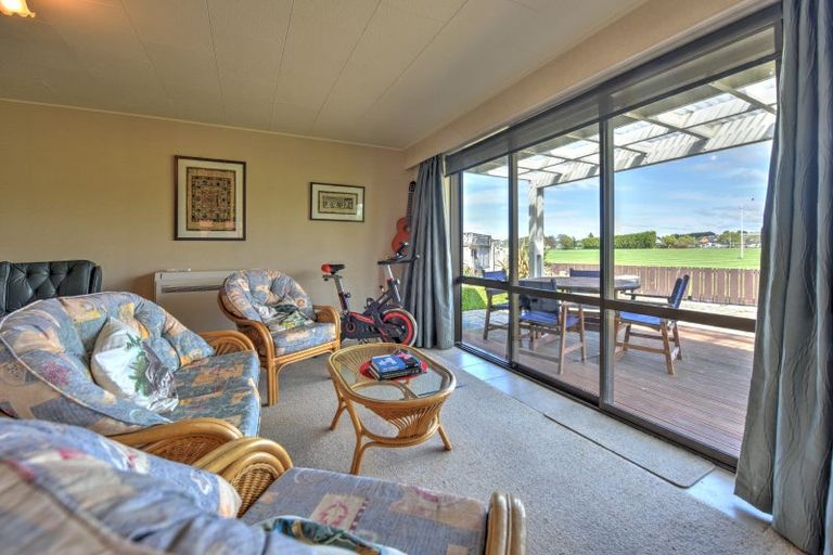 Photo of property in 5 Robertson Street, Gore, 9710