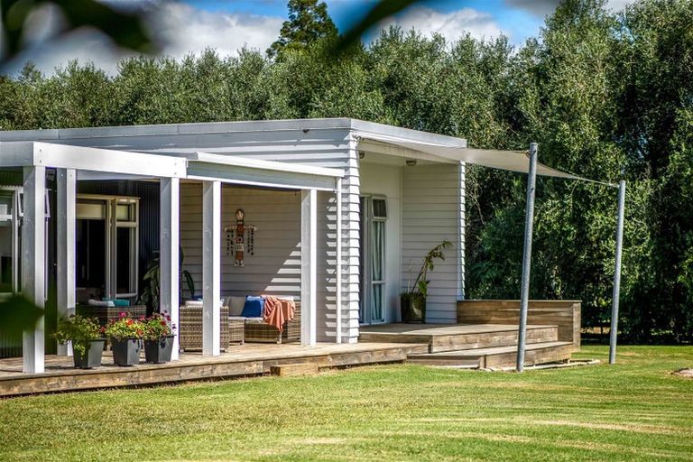 Photo of property in 118 Landing Road, Kerikeri, 0230