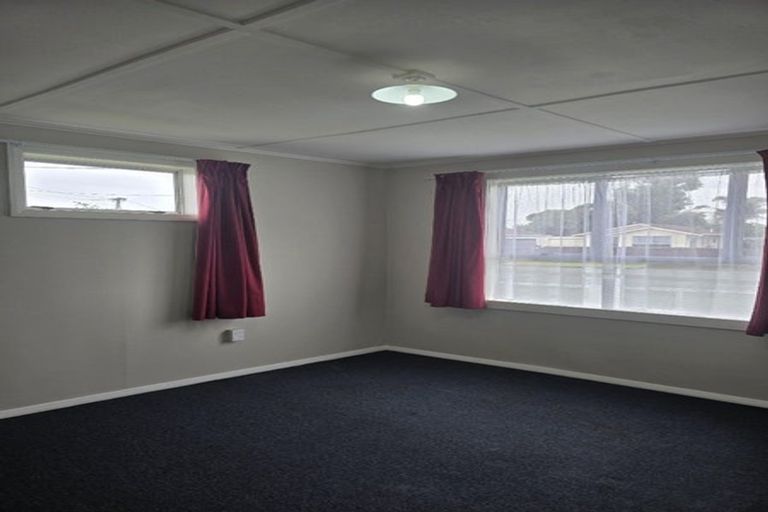 Photo of property in 22a Whyte Street, Foxton, 4814