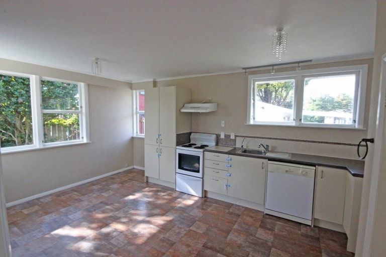 Photo of property in 12 Dittmer Drive, Awapuni, Palmerston North, 4412