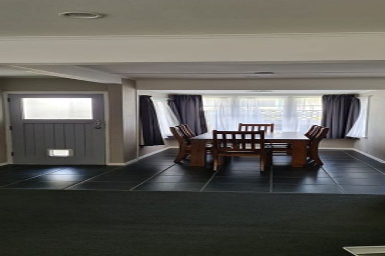 Photo of property in 63 Keeling Street, West End, Palmerston North, 4412