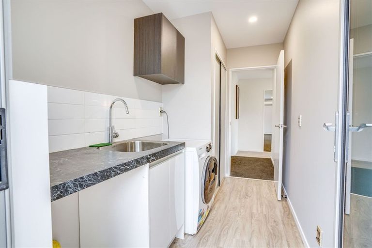 Photo of property in 5 Handley Crescent, Wigram, Christchurch, 8042