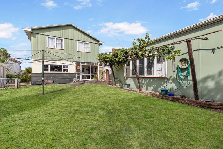 Photo of property in 218 Heads Road, Gonville, Whanganui, 4501