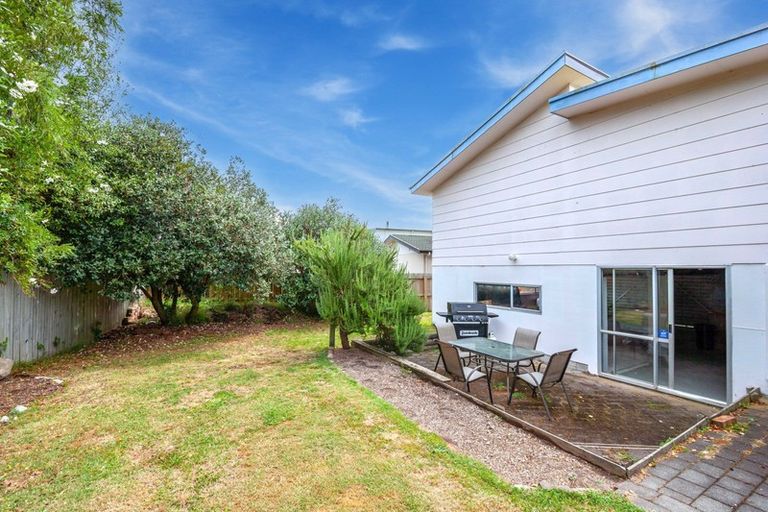 Photo of property in 15 Hyde Avenue, Richmond Heights, Taupo, 3330