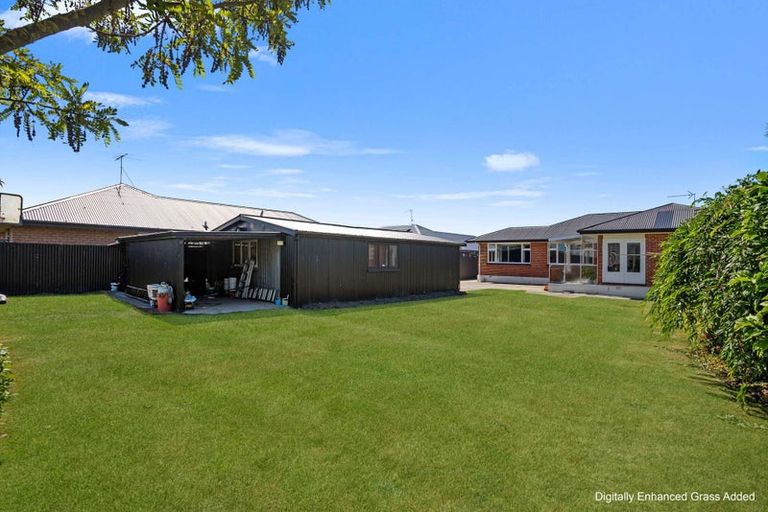 Photo of property in 94 Mcmurdo Street, Tinwald, Ashburton, 7700