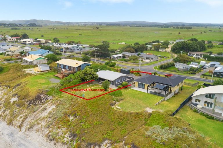 Photo of property in 115 Pukehina Parade, Pukehina, 3189