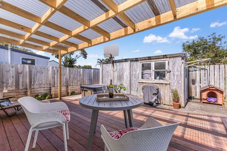 Photo of property in 9 Parris Street, Moturoa, New Plymouth, 4310