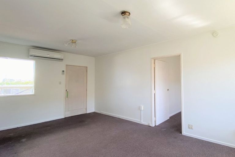 Photo of property in 8/6 Eden View Road, Sandringham, Auckland, 1025