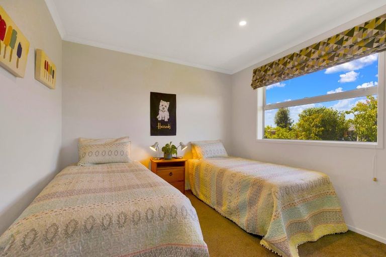 Photo of property in 4 Rosewood Drive, Amberley, 7410