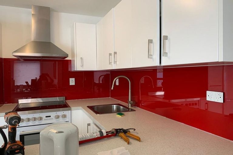 Photo of property in Palm Grove Apartments, 18/13b Palm Grove, Berhampore, Wellington, 6023