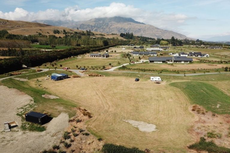 Photo of property in 6 Ayrshire Lane, Speargrass Flat, Queenstown, 9371