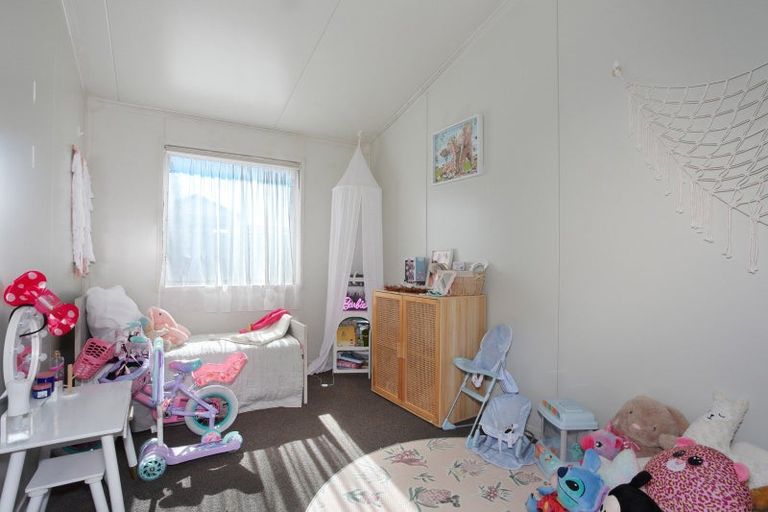 Photo of property in 17a Monckton Street, Feilding, 4702