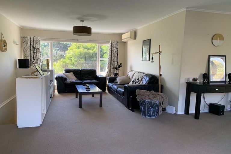 Photo of property in 27 Mahara Avenue, Birkenhead, Auckland, 0626