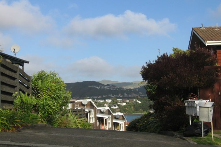 Photo of property in 2/50 Penryn Drive, Camborne, Porirua, 5026