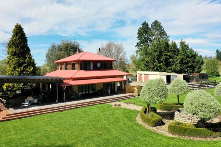 Photo of property in Warburton House, 31 Fairlie-tekapo Road, Fairlie, 7925