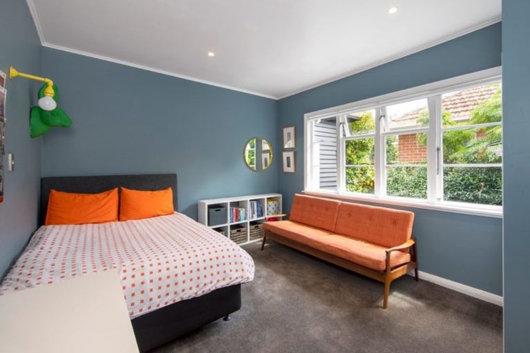 Photo of property in 49 Moa Road, Point Chevalier, Auckland, 1022