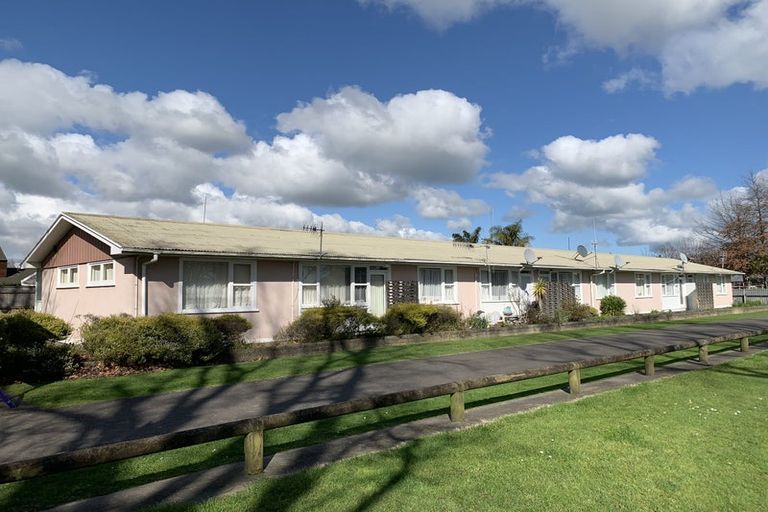Photo of property in 4/122 Victoria Avenue, Hokowhitu, Palmerston North, 4410