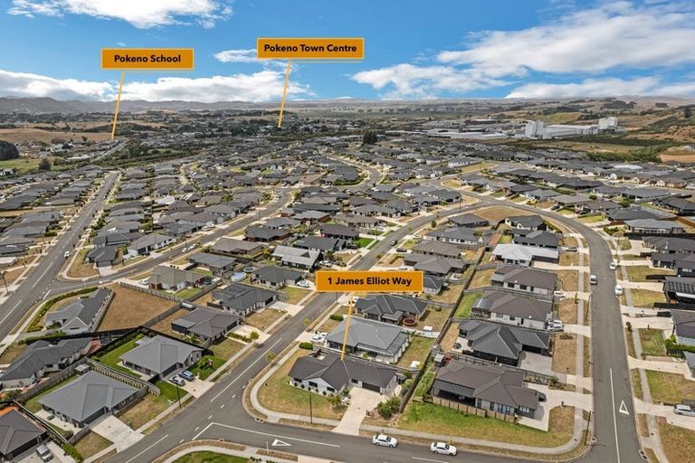 Photo of property in 1 James Elliot Way, Pokeno, 2402