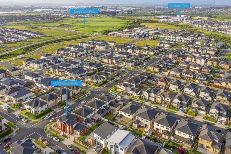 Photo of property in 32 Charlestown Drive, Flat Bush, Auckland, 2019