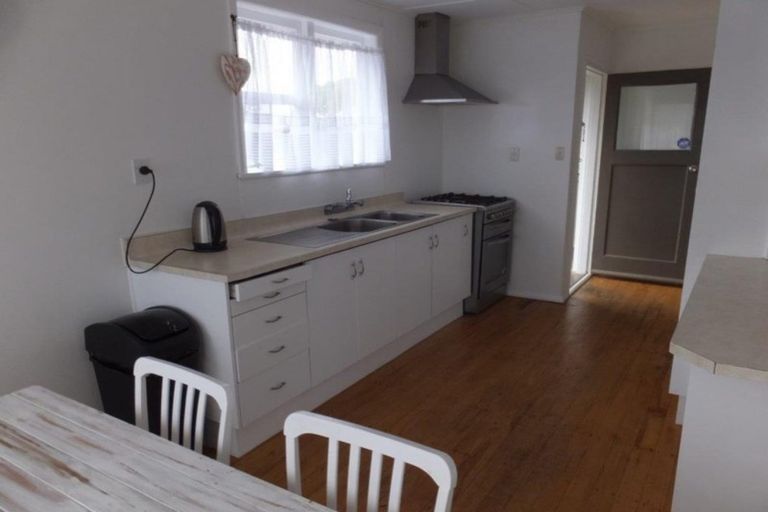 Photo of property in 5 Croall Crescent, St Andrews, Hamilton, 3200