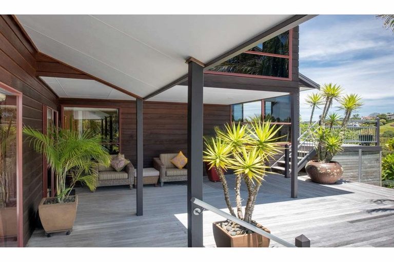 Photo of property in 19 Ao Marama Place, Kerikeri, 0294