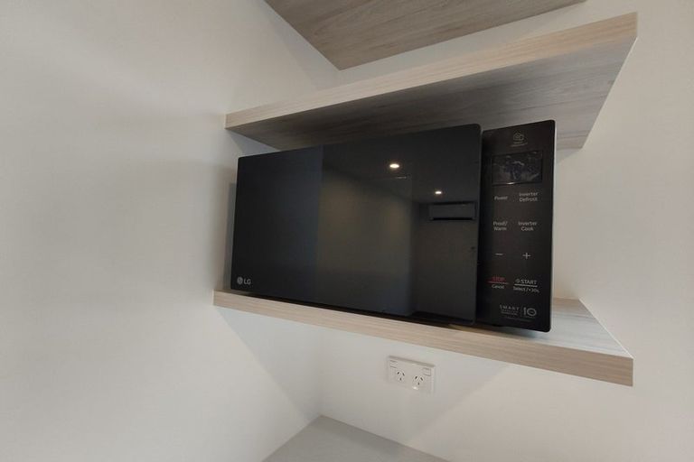 Photo of property in 4a Leaver Terrace, North New Brighton, Christchurch, 8083