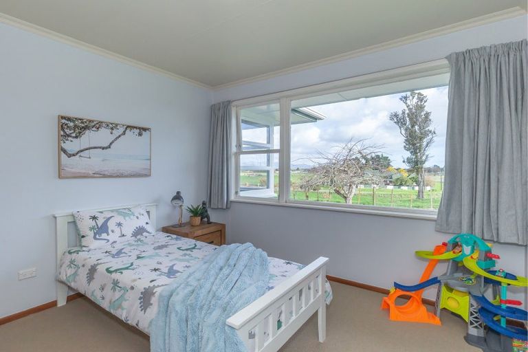 Photo of property in 51 Roslyn Road, Levin, 5510