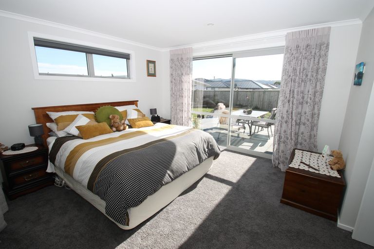 Photo of property in 107 Wingatui Road, Mosgiel, 9024