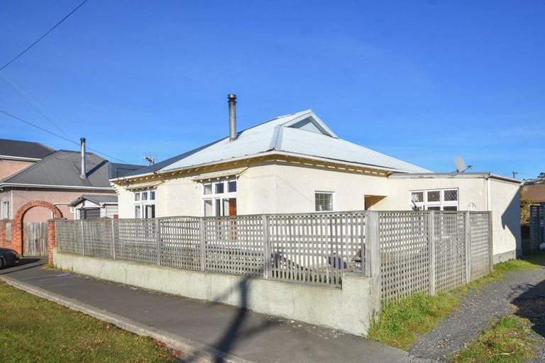 Photo of property in 14 Kings Avenue, Saint Kilda, Dunedin, 9012