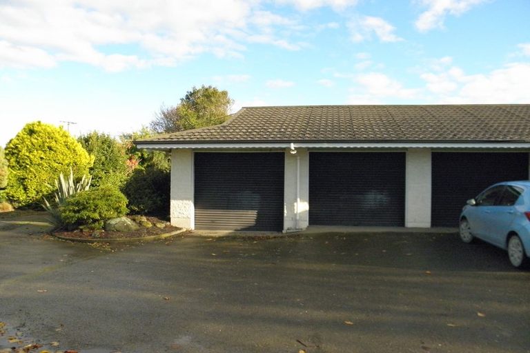 Photo of property in 398 Bay Road, West Plains, Invercargill, 9879