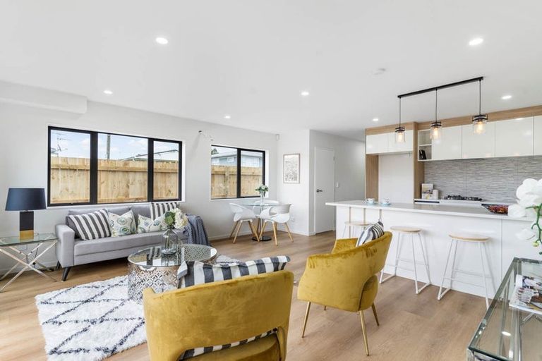 Photo of property in 14/13 Charles Street, Papatoetoe, Auckland, 2025