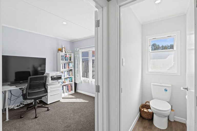 Photo of property in 12 Seddon Street, Aramoho, Whanganui, 4500