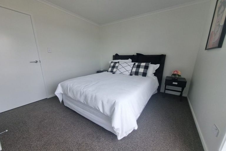 Photo of property in 76 Rahopuru Road, Westgate, Auckland, 0614