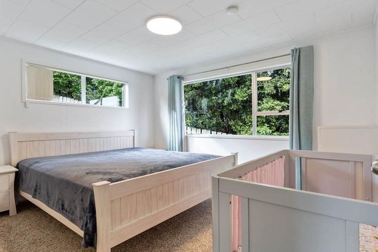 Photo of property in 8 Skyla Place, Massey, Auckland, 0614