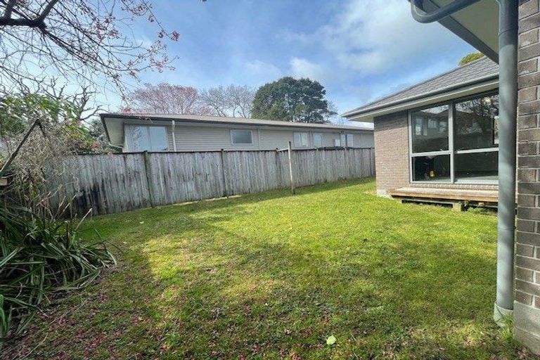 Photo of property in 7 South Street, Papakura, 2110